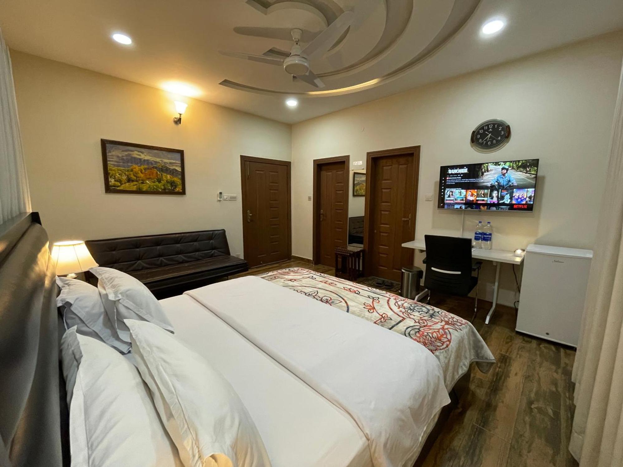 Alpha Guest House Rawalpindi Exterior foto